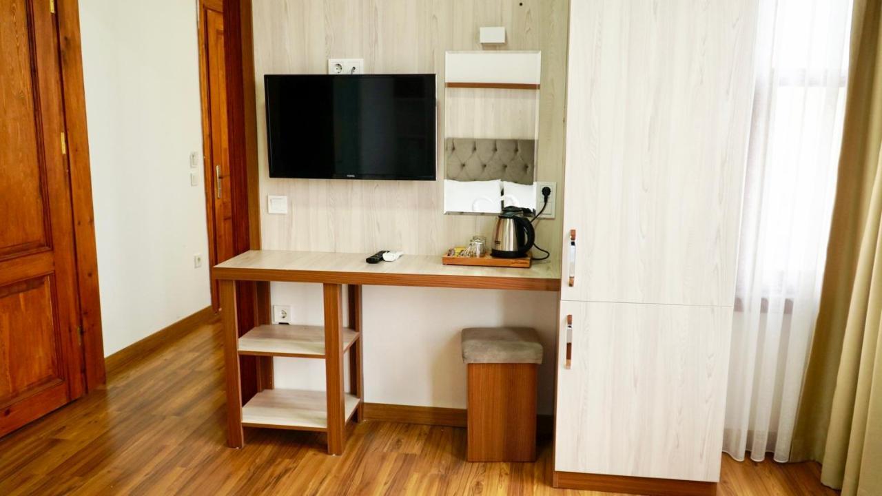 Qonaq Hotel & Suites Istanbul Exterior photo